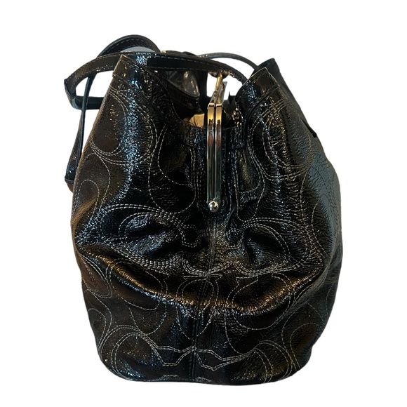 Coach 1941 Signature Black Patent Leather Large Glossy Kisslock Bag - Picture 5 of 16